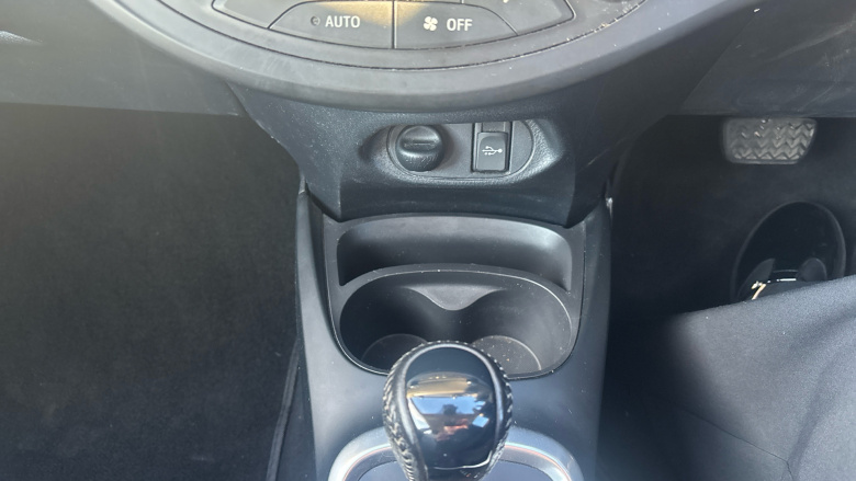 Toyota Yaris 1.5 Hybrid Icon 5dr CVT Hybrid Hatchback